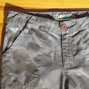 Vintage Roxy Cargo Cammo Pants Gray Sz 16 Kids